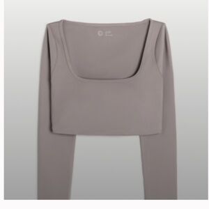 Gilly Hicks long sleeve crop top